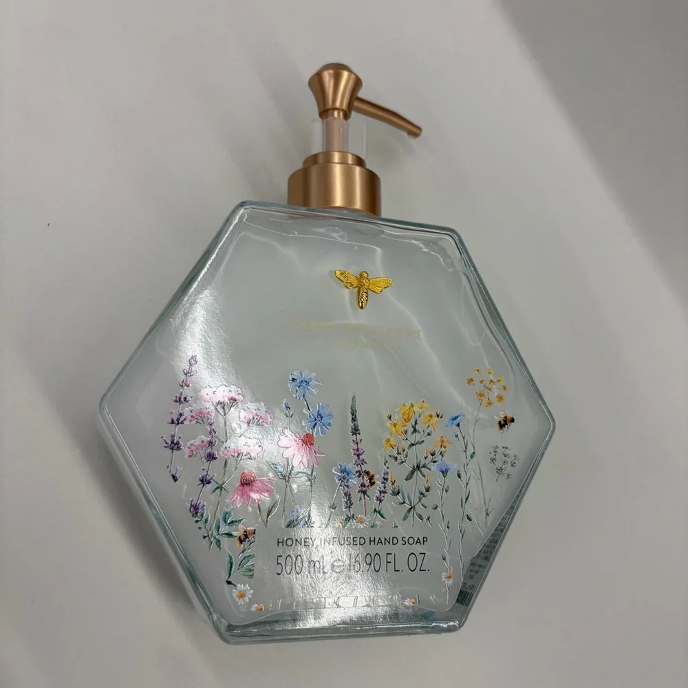 NWT ⚜️🤍⚜️ ASQUITH & SOMERSET HONEY INFUSED HAND SOAP